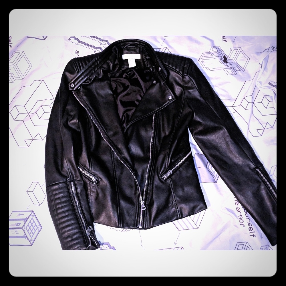 H&M (Minus) The Leather Jacket - Black size 6